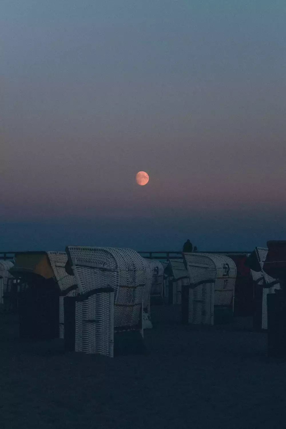 Strand mit Mond